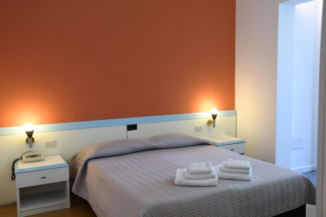 Hotel Orri Tortoli Luaran gambar